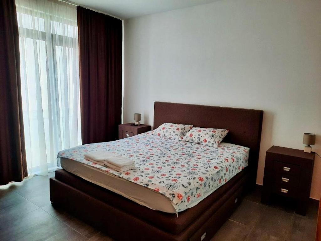 Apartments Joy Херцег-Нови Экстерьер фото