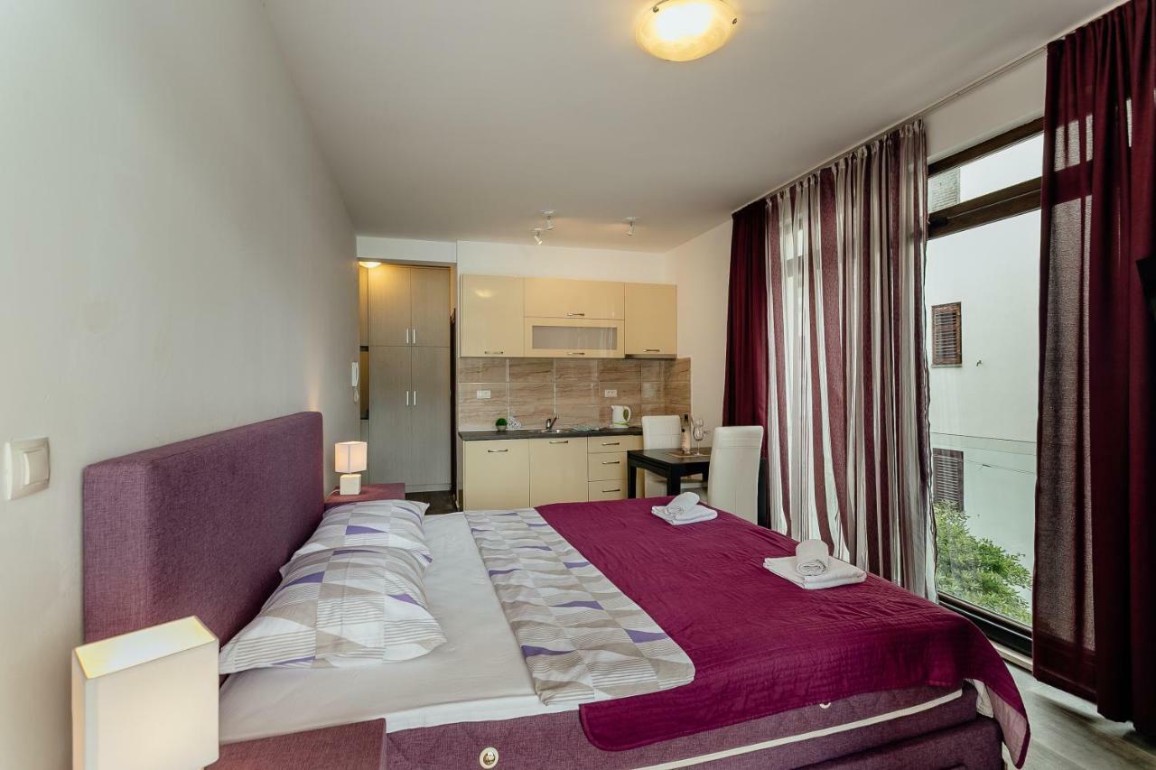 Apartments Joy Херцег-Нови Экстерьер фото